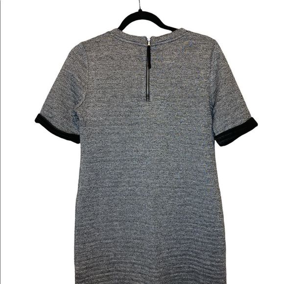 Lou & Grey Quilted Shift Dress - Picture 5 of 6